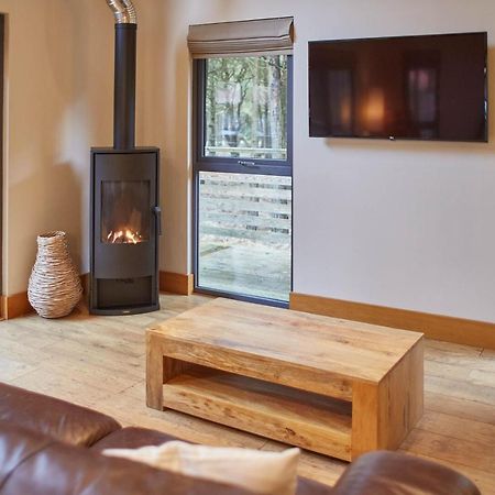 Host & Stay - Simon Howe Lodge Whitby Eksteriør bilde