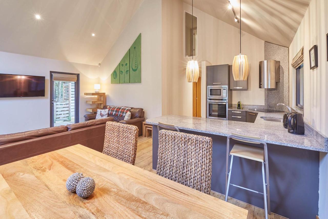 Host & Stay - Simon Howe Lodge Whitby Eksteriør bilde